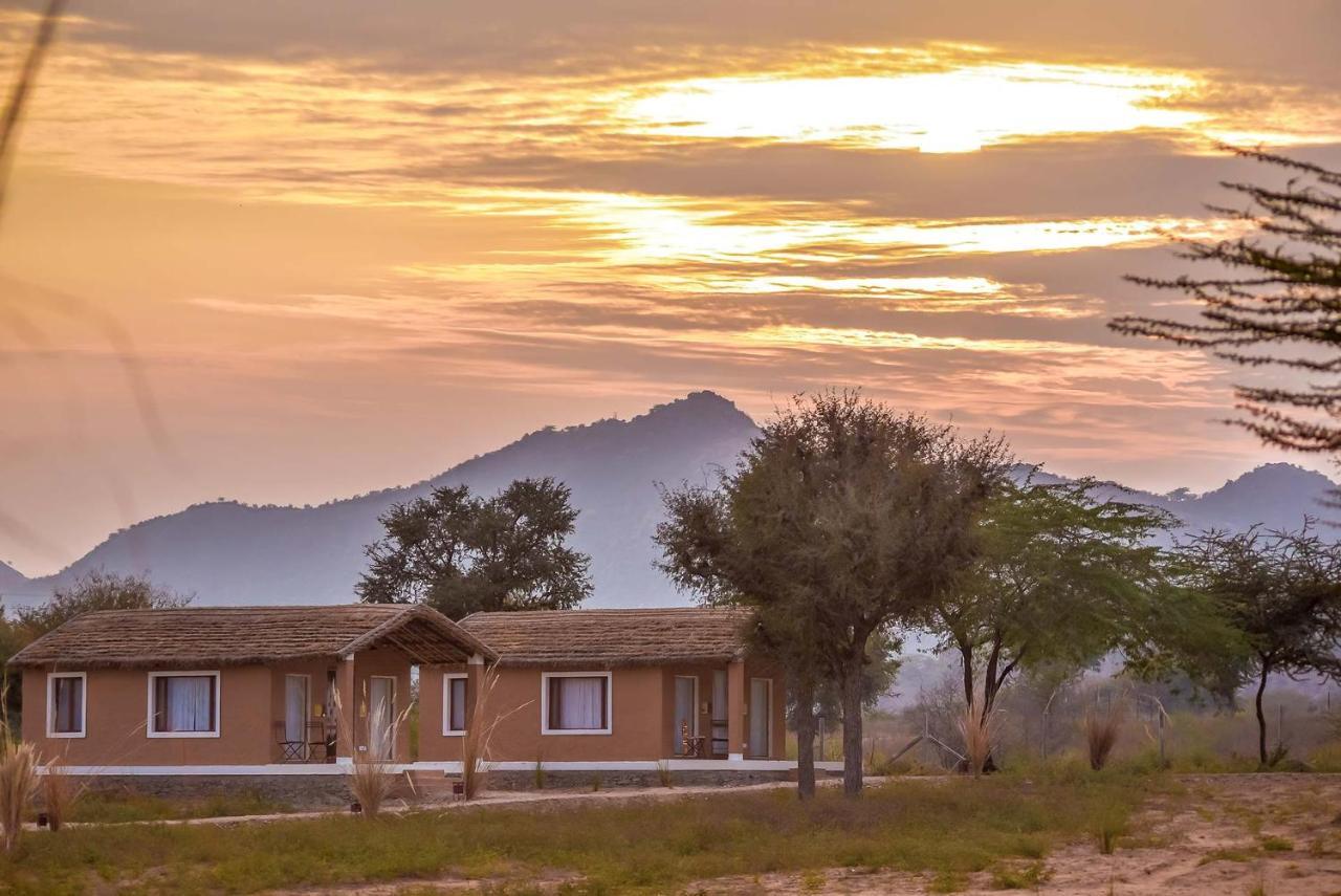 Hotel Camp Lands End Pushkar Zewnętrze zdjęcie